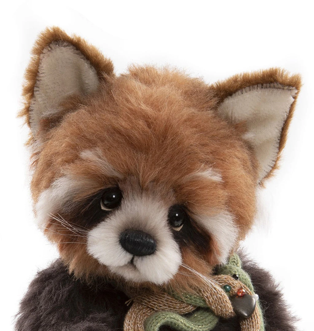 New! Charlie Bears Apple Pip 3 New! Charlie Bears Apple Pip