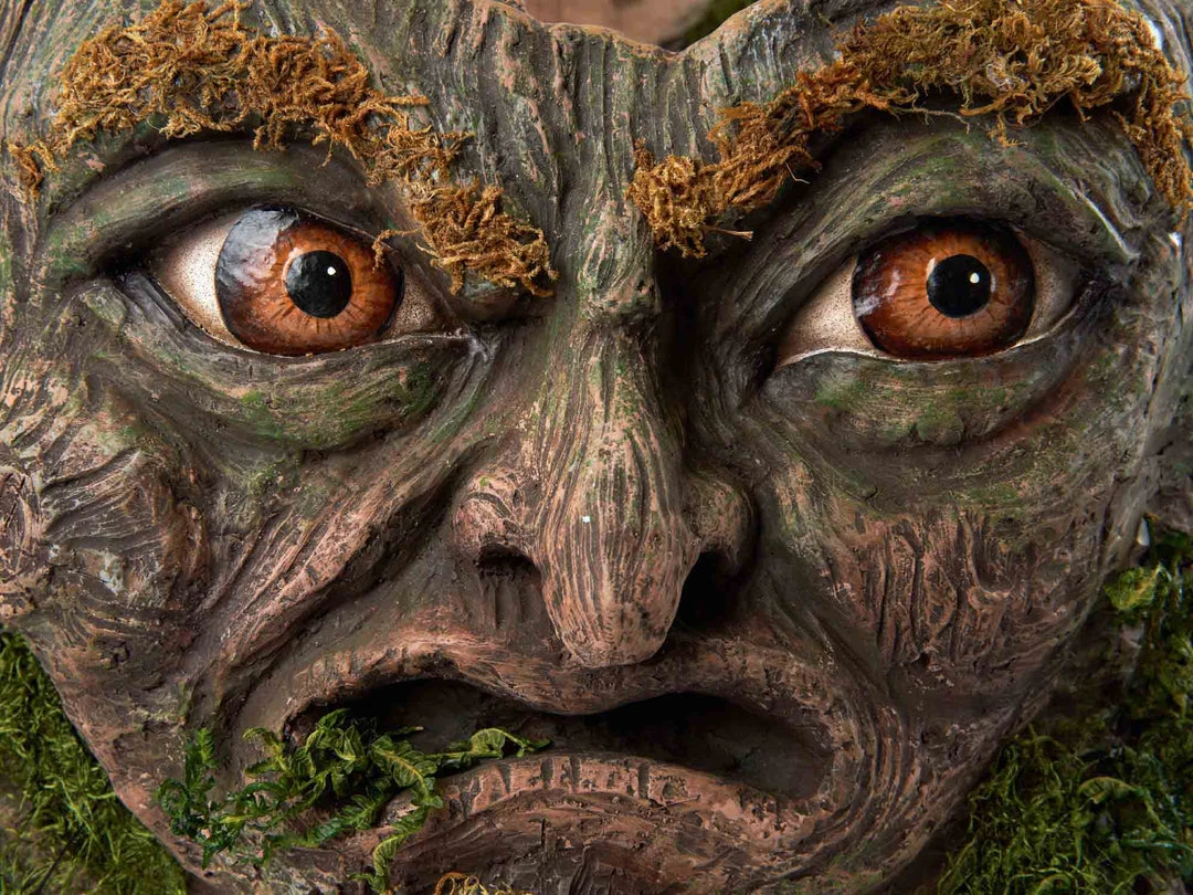 Katherine's Collection Walter Woodard Tree Stump Candy Container New! 4 Katherine's Collection Walter Woodard Tree Stump Candy Container New!